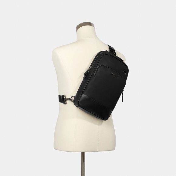 NWT Coach Outlet Graham Pack - Picture 3 of 5